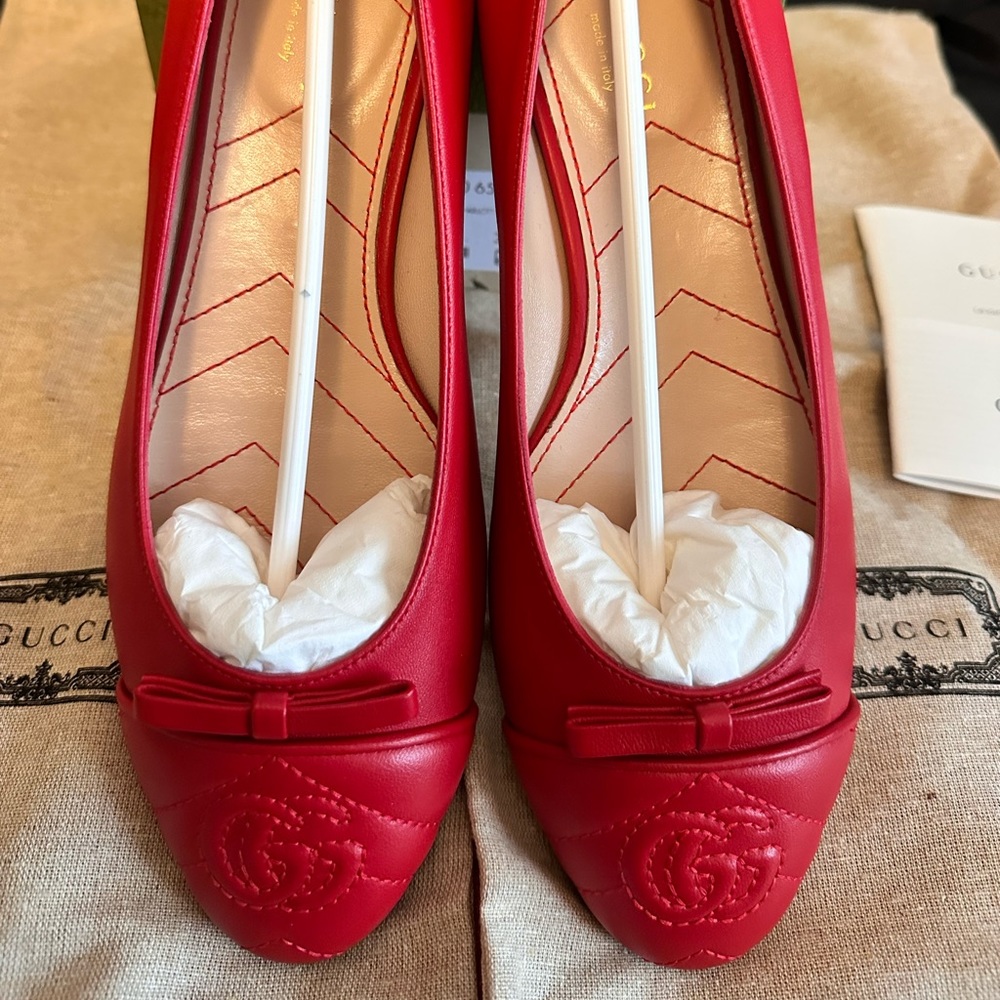Red Gucci flats